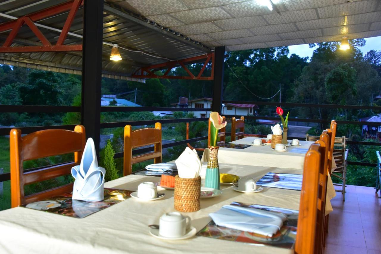 Railroad Hotel Kalaw Esterno foto