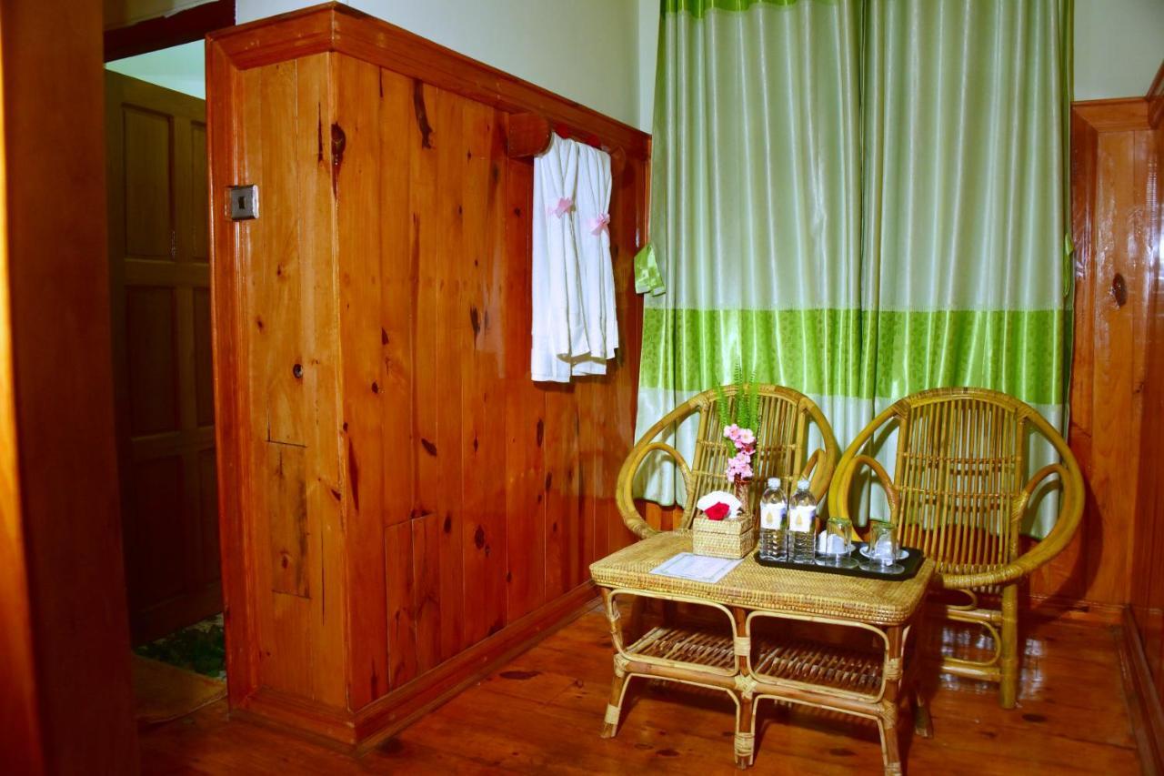 Railroad Hotel Kalaw Esterno foto